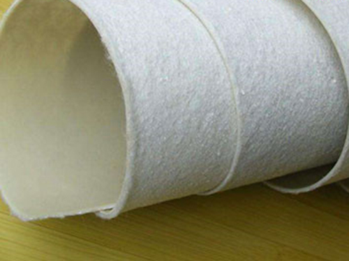 景觀(guān)工程專(zhuān)用復(fù)合防滲土工膜